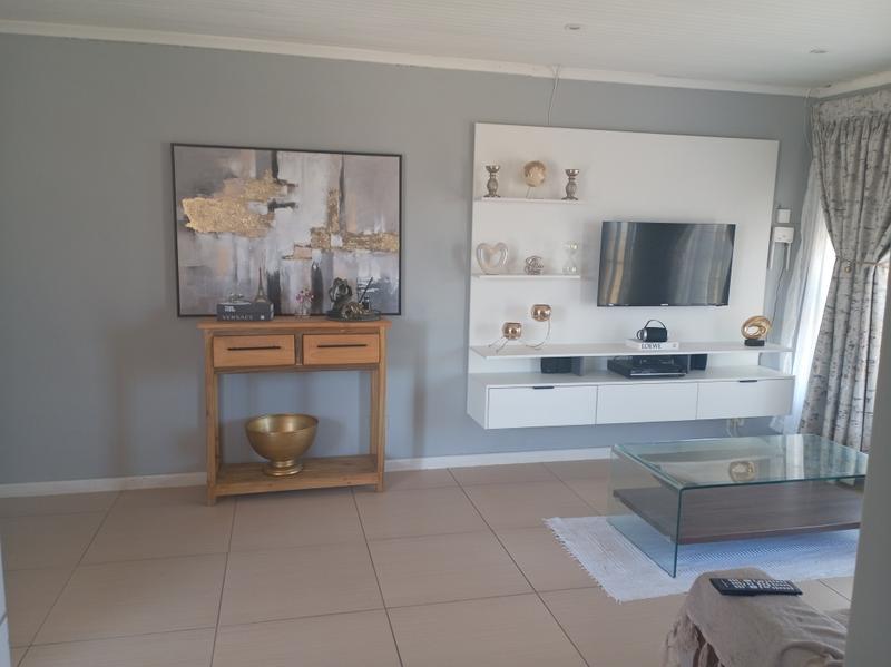 4 Bedroom Property for Sale in Forest Heights Western Cape